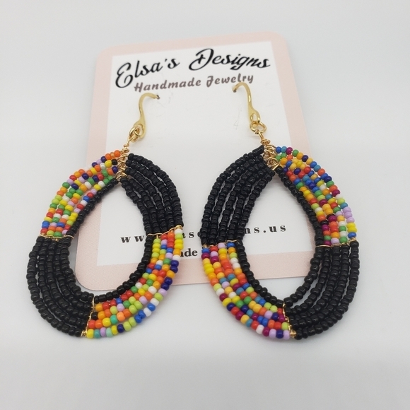 1800- Beaded Women's Multicolor Dangle Earrings Handmade NWT - Picture 1 of 4